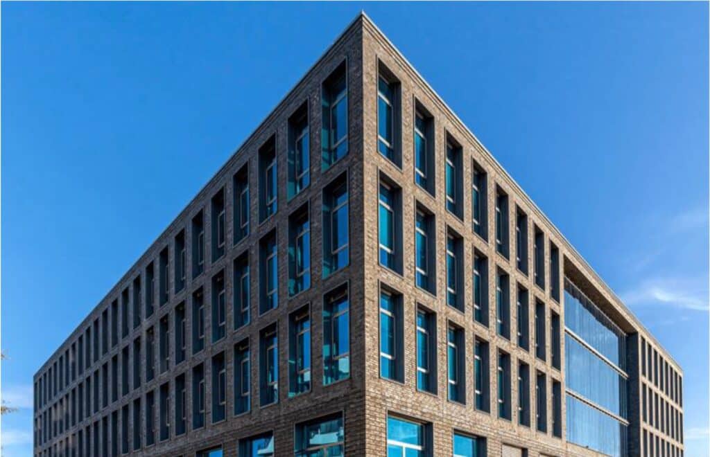 GSK&nbsp;Stockmann berät IMAXXAM beim Kauf des Bürogebäudes „Working Station“ an der Berliner Mediaspree